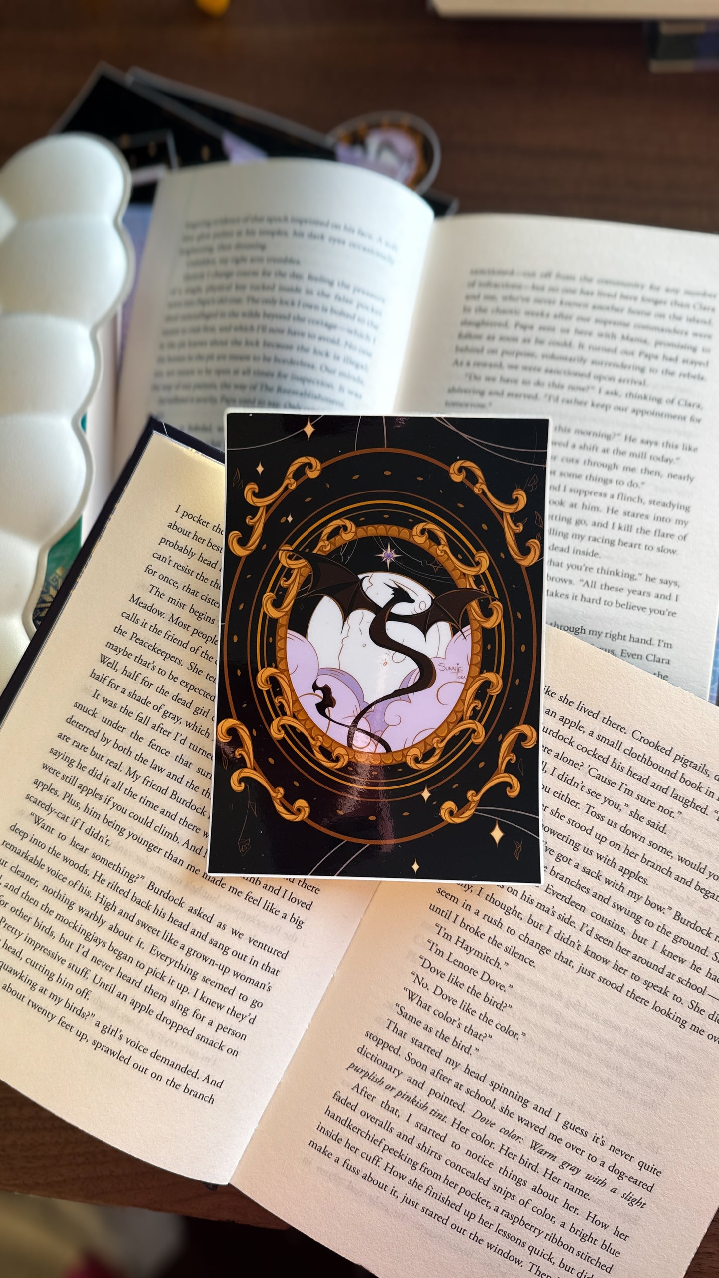 Gilded Dragon E-Reader Decal Sticker